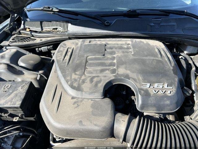 2019 Dodge Challenger Sxt - Image 10